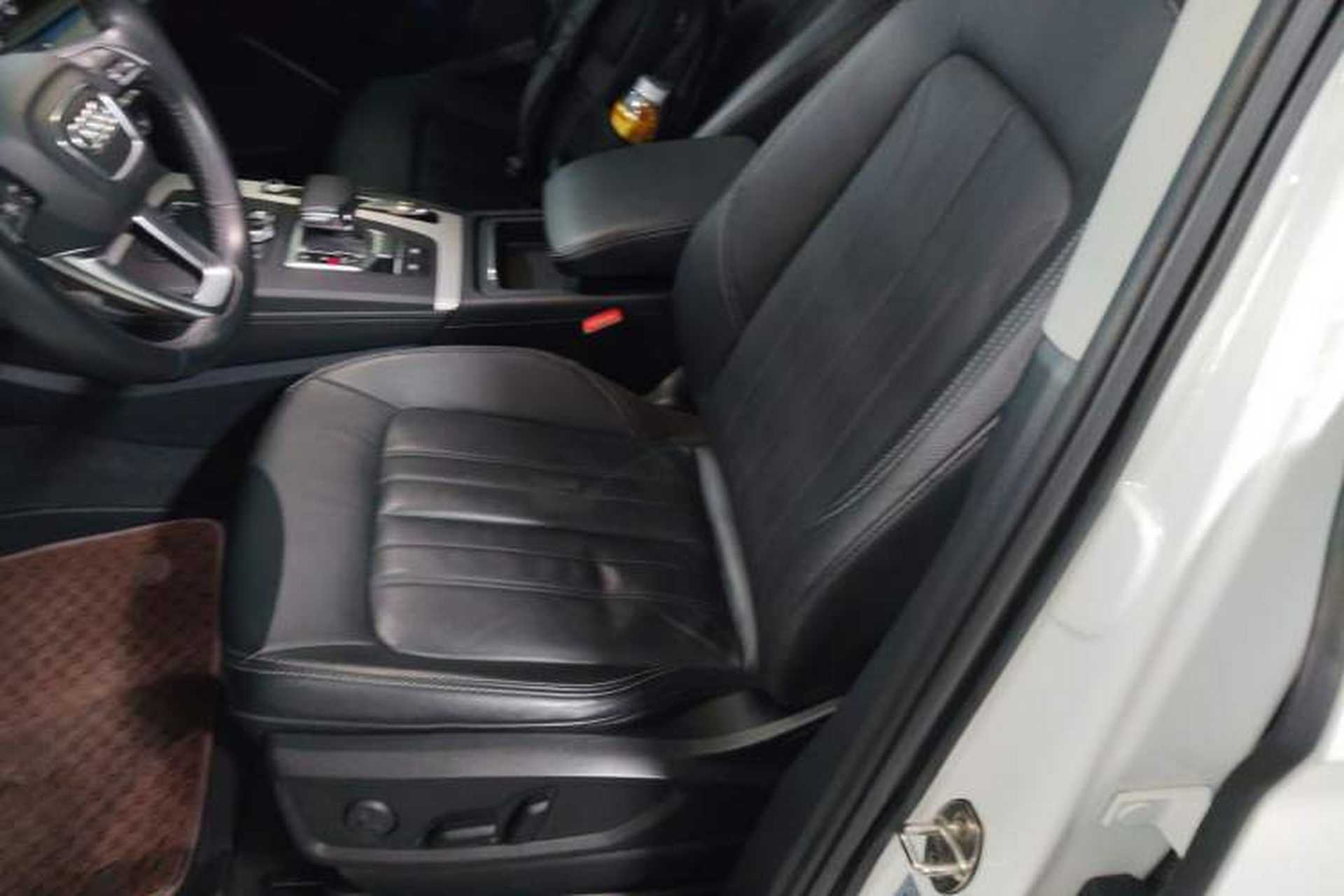 Used Audi Q5L 2020 Updated 40 TFSI Prestige Fashion Edition Left Front Seat