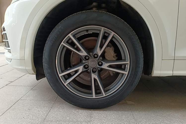 Used Audi Q5L 2020 40 TFSI Prestige Fashion Edition Left Front Wheel Hub