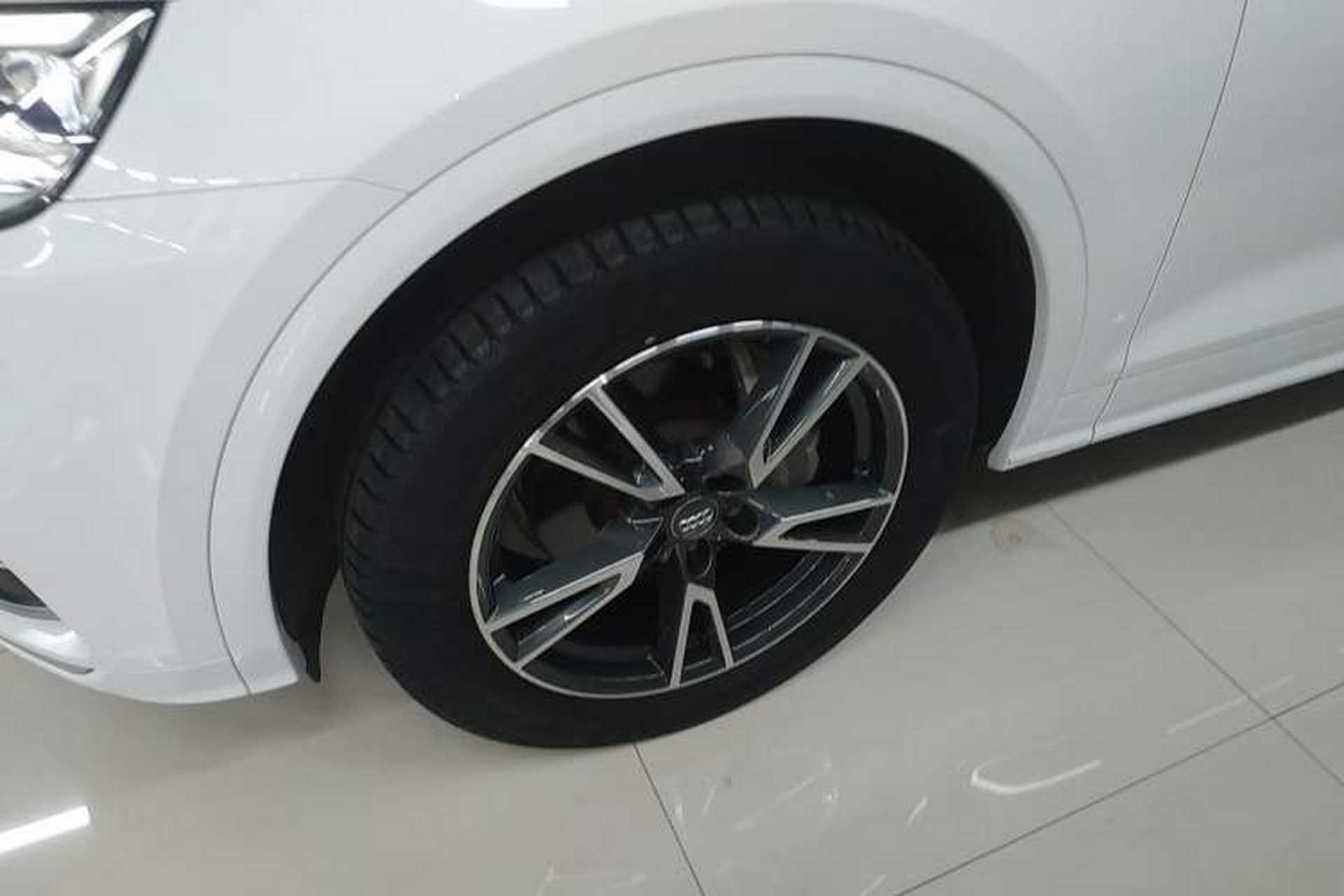 Used Audi Q5L 2020 Updated 40 TFSI Prestige Fashion Edition Left Front Wheel Hub