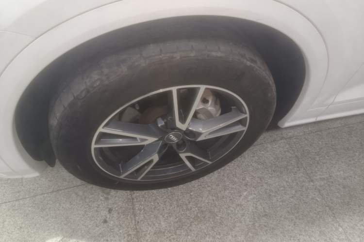 Used Audi Q5L 2020 45 TFSI Prestige Fashion Model Left Front Wheel Hub