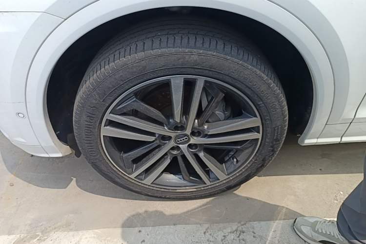 Used Audi Q5L 2020 45 TFSI Prestige Fashion Model Left Front Wheel Hub