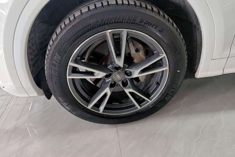 Used Audi Q5L 2020 40 TFSI Prestige Fashion Edition Left Front Wheel Hub