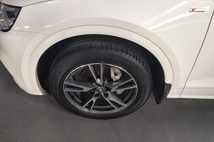 Used Audi Q5L 2020 40 TFSI Prestige Fashion Edition Left Front Wheel Hub