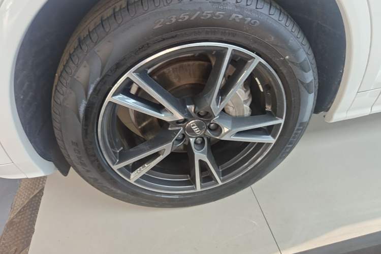 Used Audi Q5L 2020 40 TFSI Prestige Fashion Edition Left Front Wheel Hub