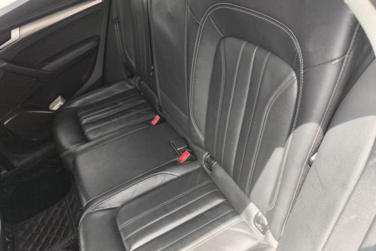 Used Audi Q5L 2020 45 TFSI Prestige Fashion Model Left Rear Seat
