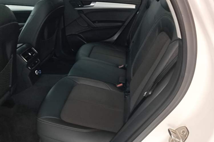 Used Audi Q5L 2020 40 TFSI Prestige Edition Left Rear Seat