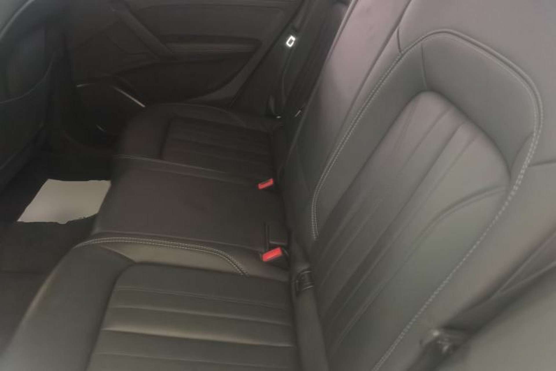 Used Audi Q5L 2020 45 TFSI Prestige Fashion Model Left Rear Seat