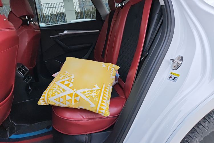 Used Audi Q5L 2020 45 TFSI Prestige Fashion Model Left Rear Seat