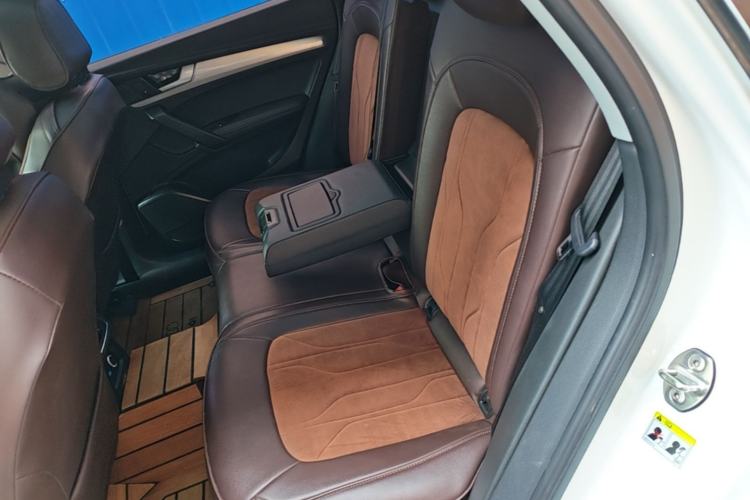 Used Audi Q5L 2020 40 TFSI Prestige Edition Left Rear Seat
