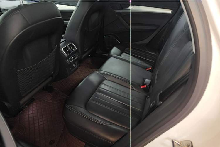 Used Audi Q5L 2020 45 TFSI Prestige Fashion Model Left Rear Seat