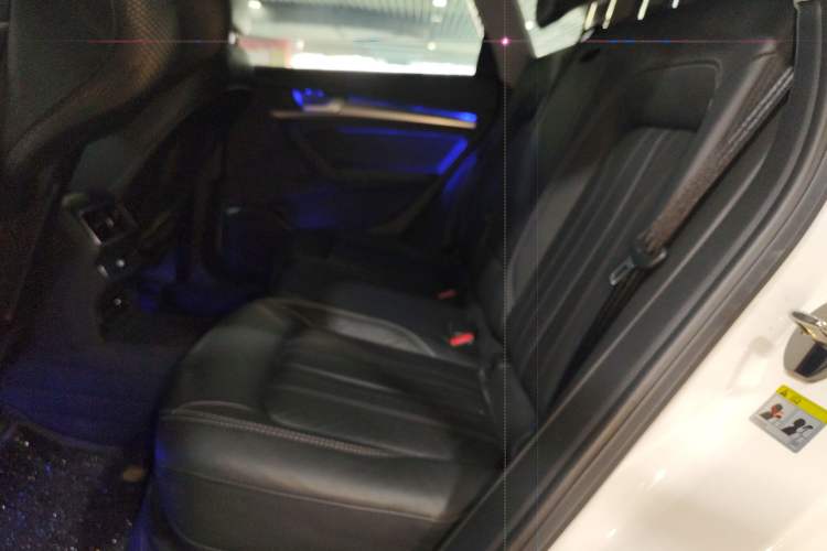 Used Audi Q5L 2020 45 TFSI Prestige Fashion Model Left Rear Seat