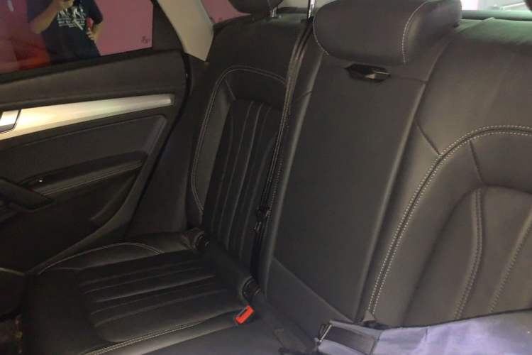 Used Audi Q5L 2020 Updated 40 TFSI Prestige Fashion Edition Left Rear Seat