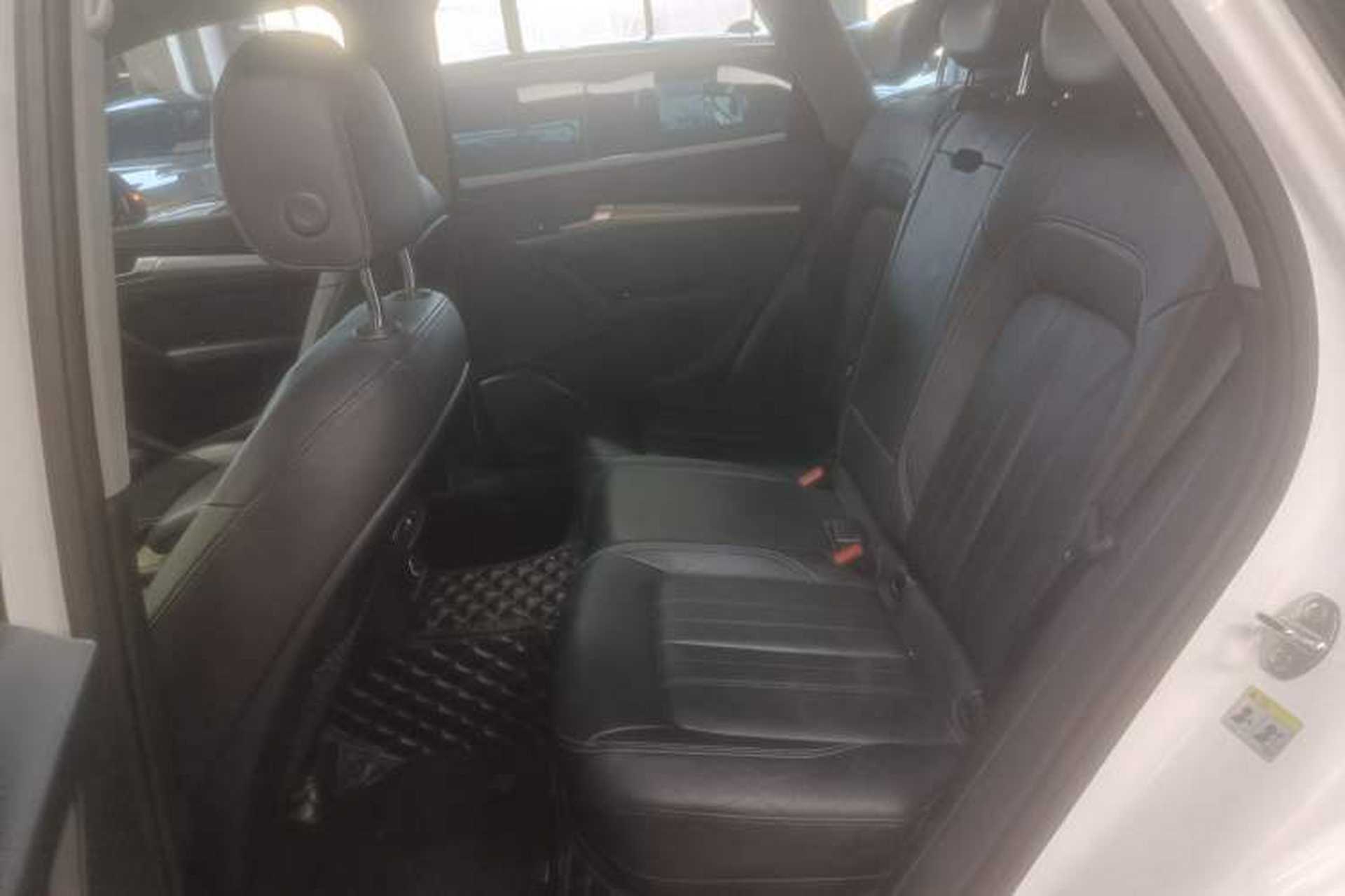 Used Audi Q5L 2020 45 TFSI Prestige Fashion Model Left Rear Seat