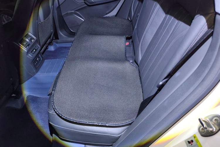 Used Audi Q5L 2020 Updated 40 TFSI Prestige Fashion Edition Left Rear Seat