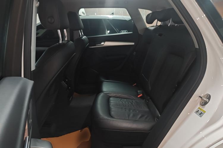 Used Audi Q5L 2020 Updated 40 TFSI Prestige Fashion Edition Left Rear Seat