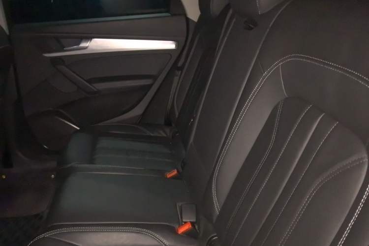 Used Audi Q5L 2020 Updated 40 TFSI Prestige Fashion Edition Left Rear Seat