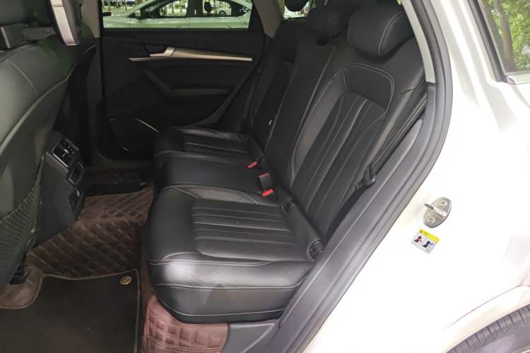 Used Audi Q5L 2020 45 TFSI Prestige Fashion Model Left Rear Seat