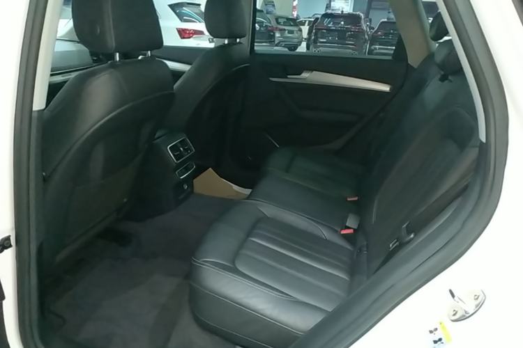 Used Audi Q5L 2020 Updated 40 TFSI Prestige Fashion Edition Left Rear Seat