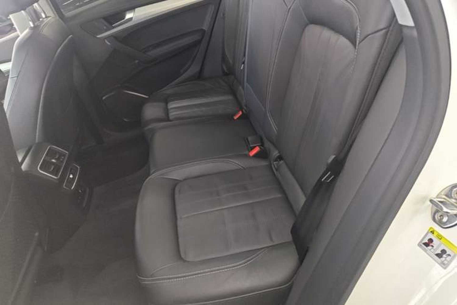 Used Audi Q5L 2020 Updated 40 TFSI Prestige Fashion Edition Left Rear Seat
