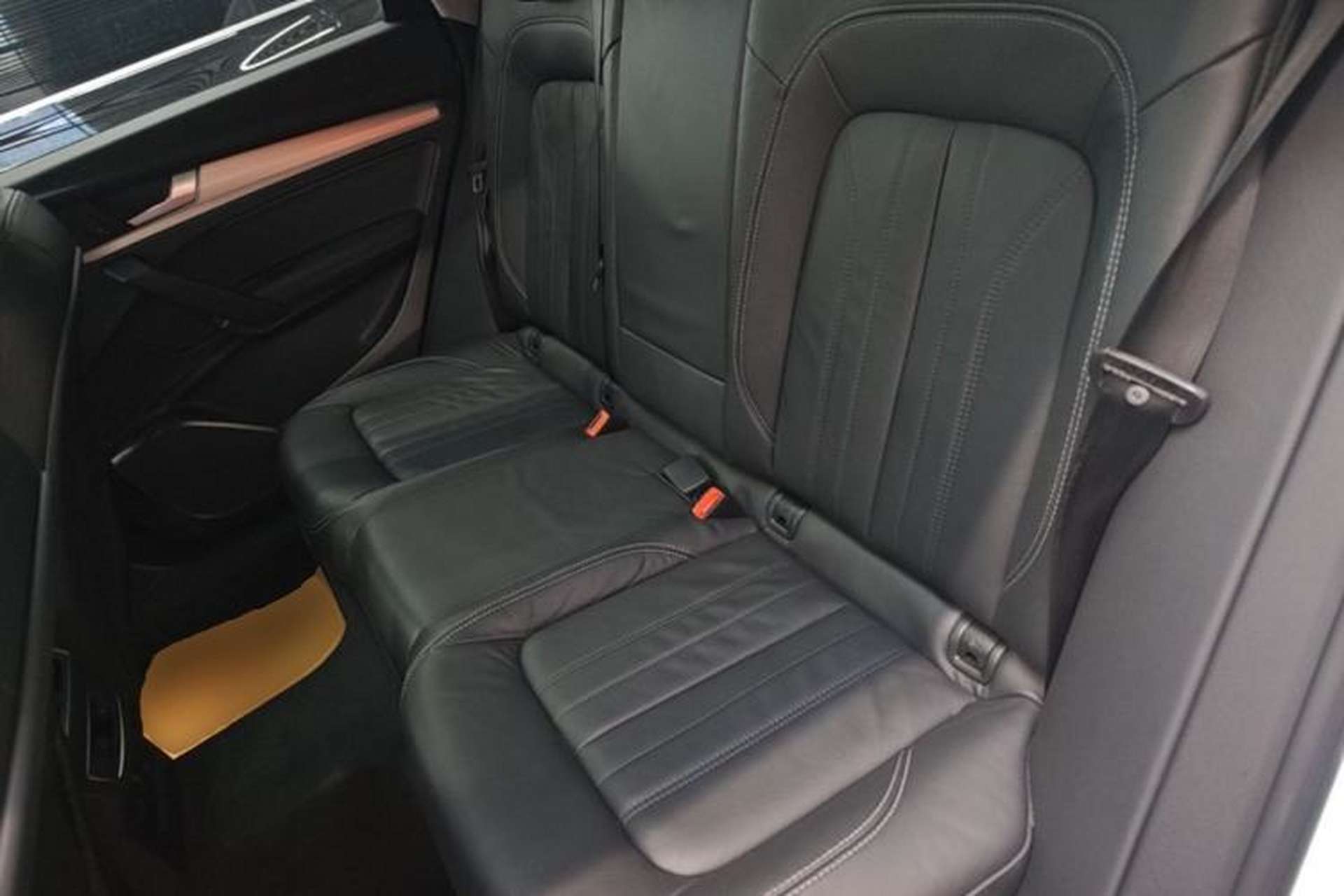 Used Audi Q5L 2020 Updated 40 TFSI Prestige Fashion Edition Left Rear Seat