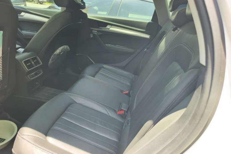 Used Audi Q5L 2020 Updated 40 TFSI Prestige Fashion Edition Left Rear Seat