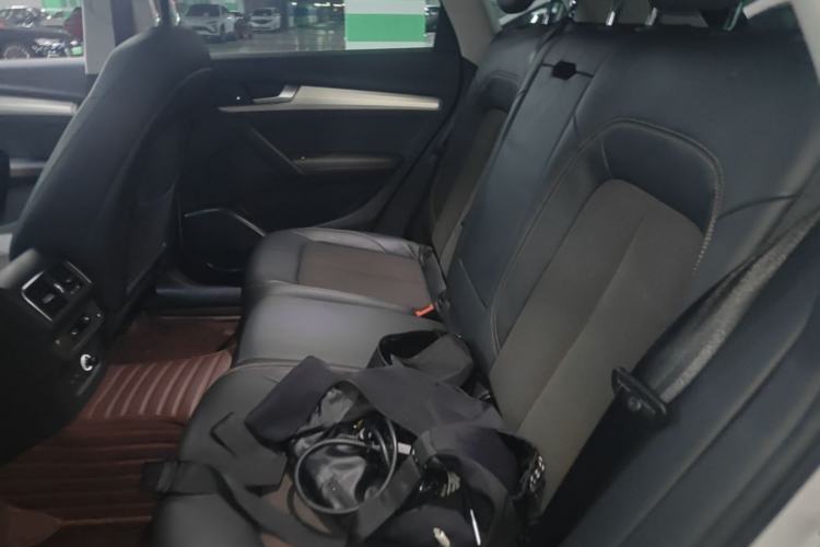 Used Audi Q5L 2020 40 TFSI Prestige Edition Left Rear Seat