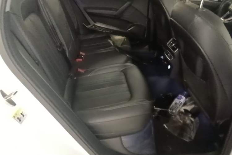 Used Audi Q5L 2020 45 TFSI Prestige Fashion Model Left Rear Seat