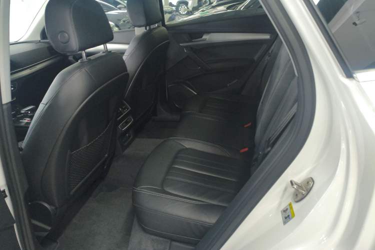 Used Audi Q5L 2020 Updated 40 TFSI Prestige Fashion Edition Left Rear Seat