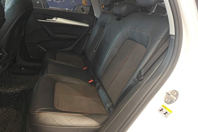 Used Audi Q5L 2020 40 TFSI Prestige Edition Left Rear Seat