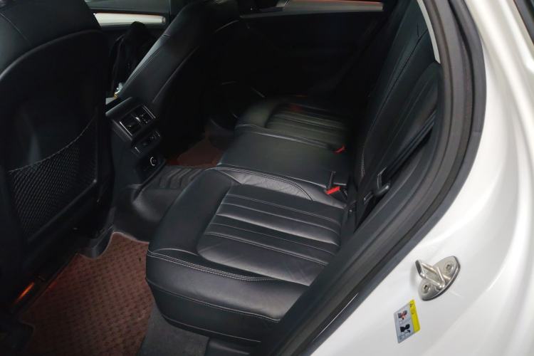 Used Audi Q5L 2020 Updated 40 TFSI Prestige Fashion Edition Left Rear Seat