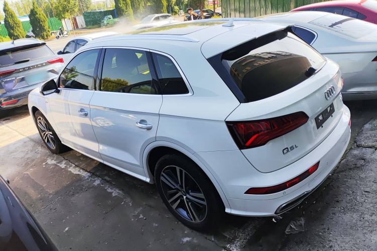 Used Audi Q5L 2020 Updated 40 TFSI Prestige Fashion Edition Left Side