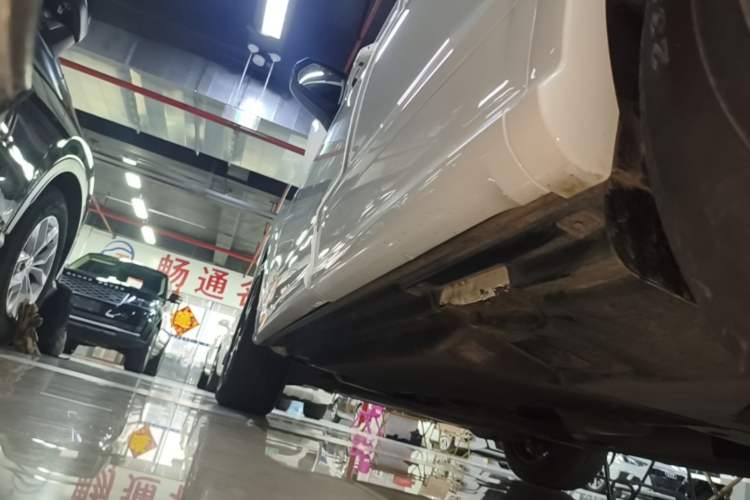 Used Audi Q5L 2020 Updated 40 TFSI Prestige Fashion Edition Left Side Sill