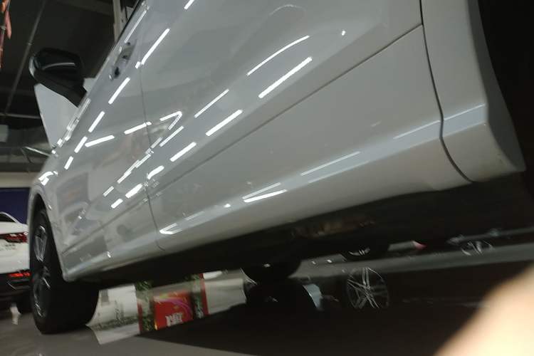 Used Audi Q5L 2020 Updated 40 TFSI Prestige Fashion Edition Left Side Sill