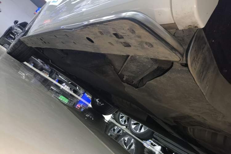 Used Audi Q5L 2020 45 TFSI Prestige Fashion Model Left Side Sill