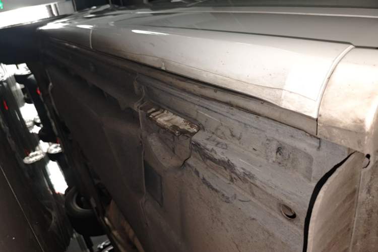 Used Audi Q5L 2020 Updated 40 TFSI Prestige Fashion Edition Left Side Sill