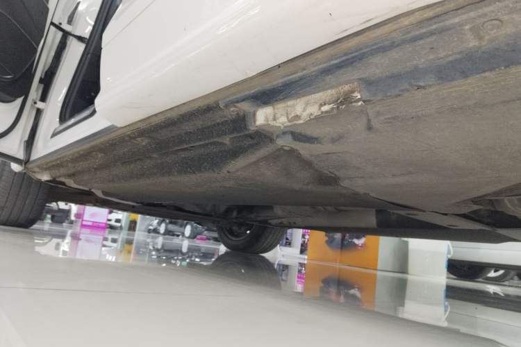 Used Audi Q5L 2020 Updated 40 TFSI Prestige Fashion Edition Left Side Sill