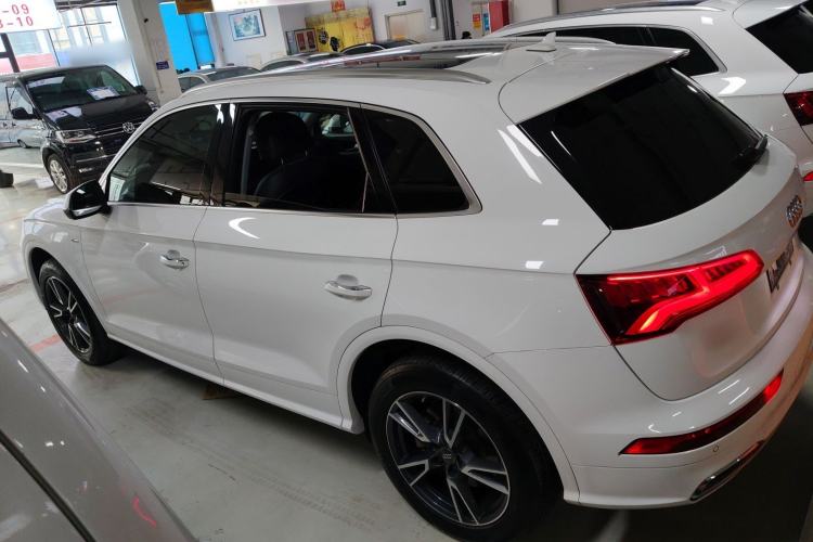 Used Audi Q5L 2020 Updated 40 TFSI Prestige Fashion Edition Left Side