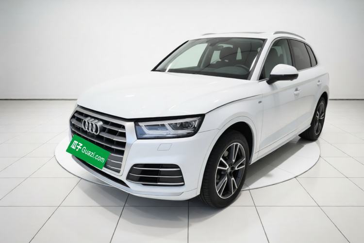 Audi Q5L 2020 Updated 40 TFSI Prestige Fashion Edition de segunda mano Guazi used car, China used car export, Used car for sale, Used cars, Cheapest cars for sale