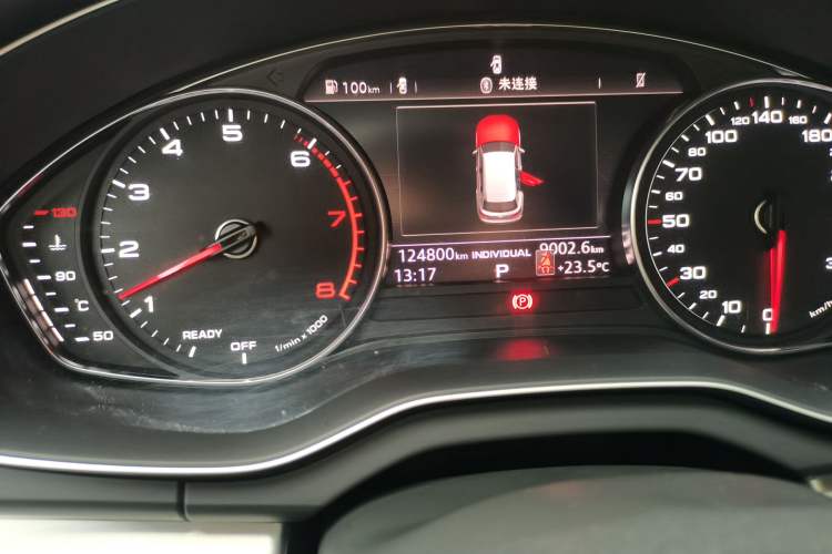 Used Audi Q5L 2020 Revised 40 TFSI Prestige Edition Odometer Close Up