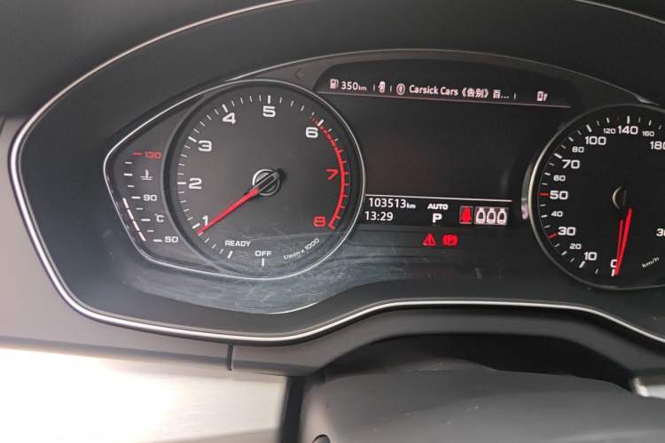 Used Audi Q5L 2020 Revised 40 TFSI Prestige Edition Odometer Close Up