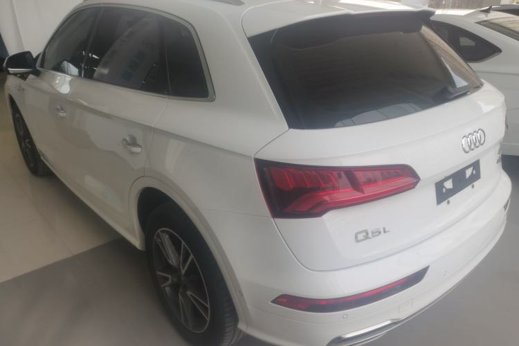 Used Audi Q5L 2020 45 TFSI Prestige Fashion Model Rear Left 45 Deg