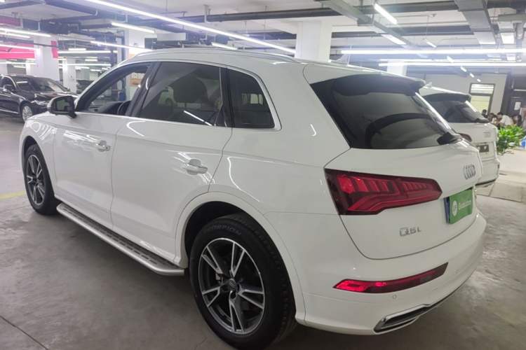 Used Audi Q5L 2020 Updated 40 TFSI Prestige Fashion Edition Rear Left 45 Deg