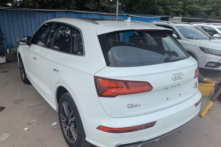 Used Audi Q5L 2020 Updated 40 TFSI Prestige Fashion Edition Rear Left 45 Deg