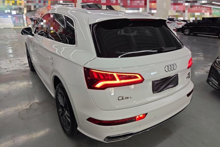 Used Audi Q5L 2020 45 TFSI Prestige Fashion Model Rear Left 45 Deg