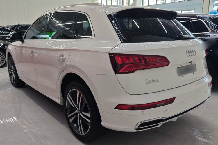 Used Audi Q5L 2020 Updated 40 TFSI Prestige Fashion Edition Rear Left 45 Deg