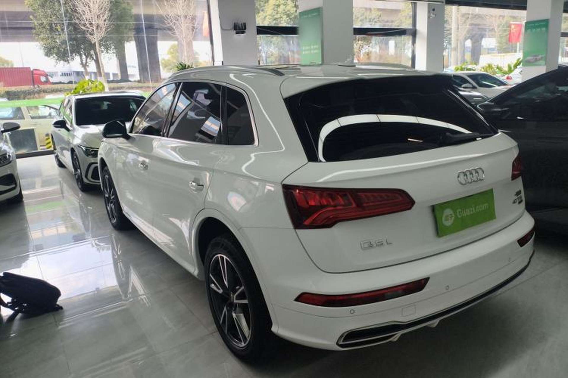 Used Audi Q5L 2020 Updated 40 TFSI Prestige Fashion Edition Rear Left 45 Deg