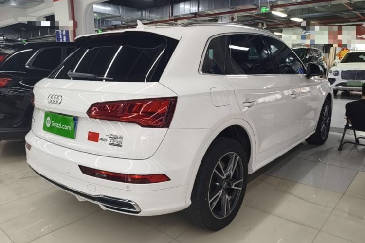 Used Audi Q5L 2020 Updated 40 TFSI Prestige Fashion Edition Rear Right 45 Deg