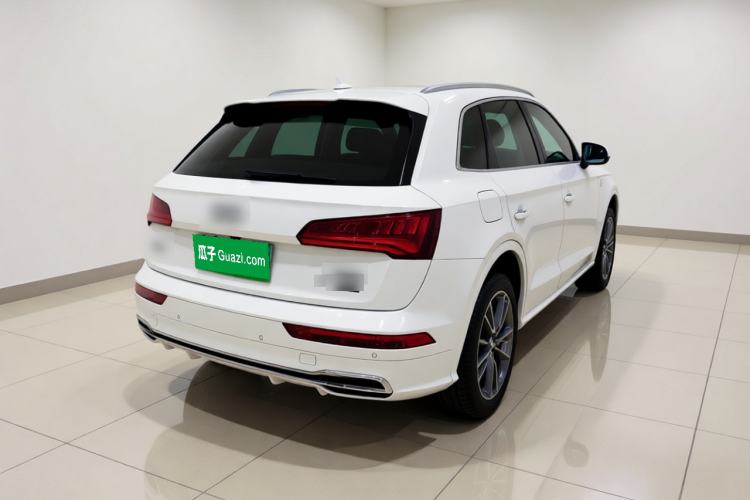 Used Audi Q5L 2020 Updated 40 TFSI Prestige Fashion Edition Rear Right 45 Deg