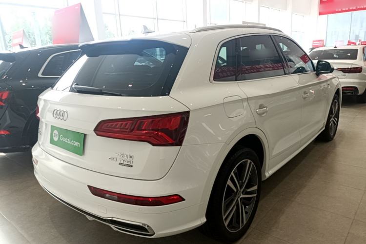 Used Audi Q5L 2020 Updated 40 TFSI Prestige Fashion Edition Rear Right 45 Deg