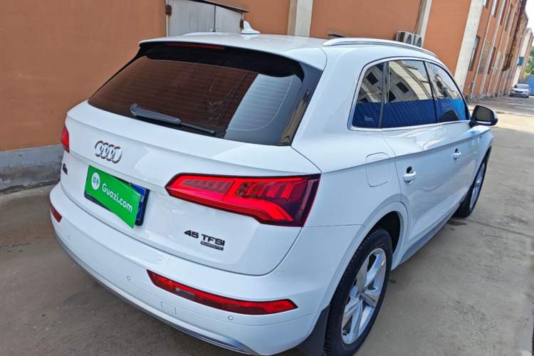 Used Audi Q5L 2020 40 TFSI Prestige Edition Rear Right 45 Deg